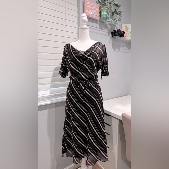 Express Dresses & Skirts - Express Vintage‎ 100% Silk Dress
